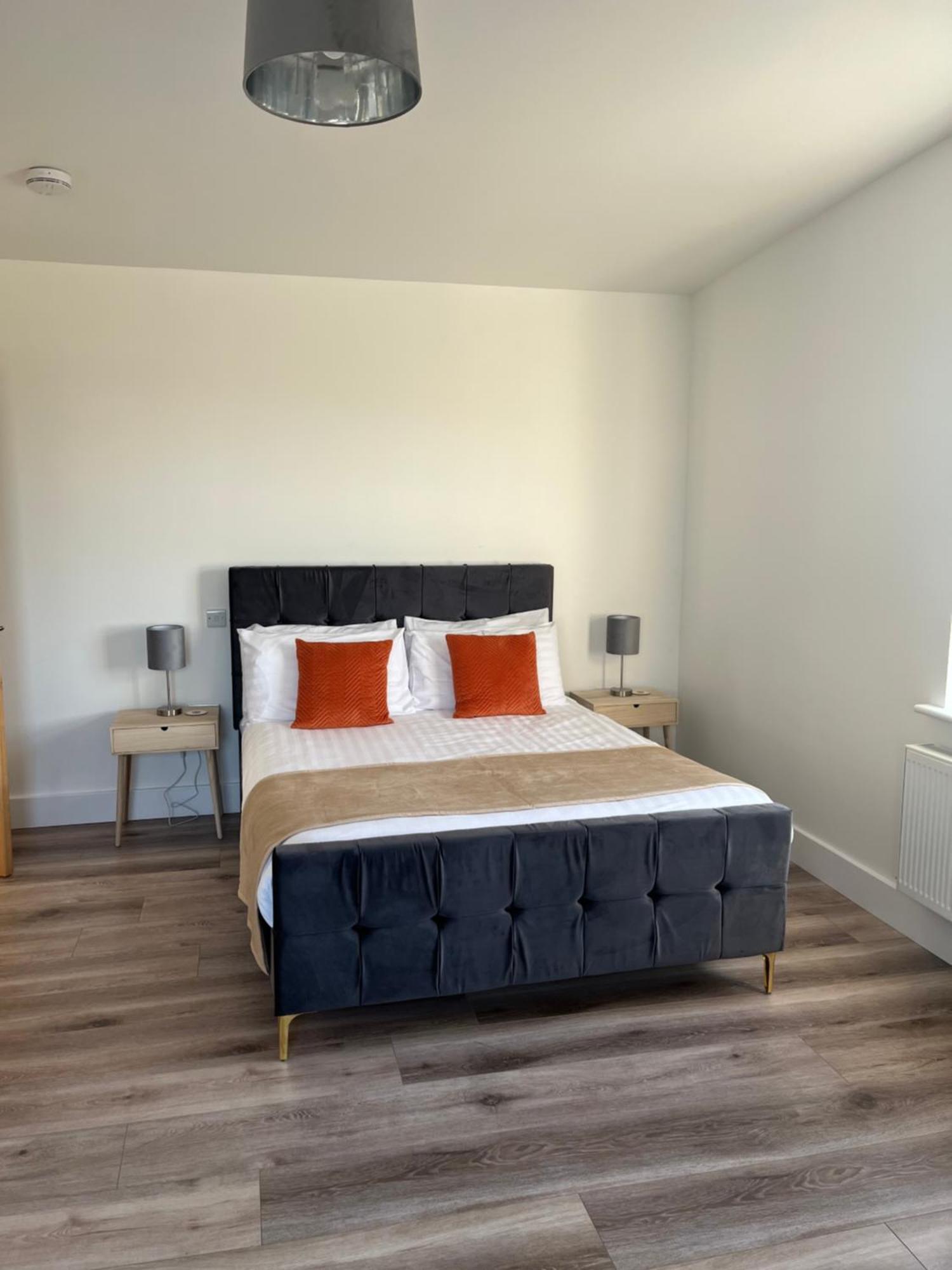 An Sean Teach Self Catering Apartment Fodry Bagian luar foto