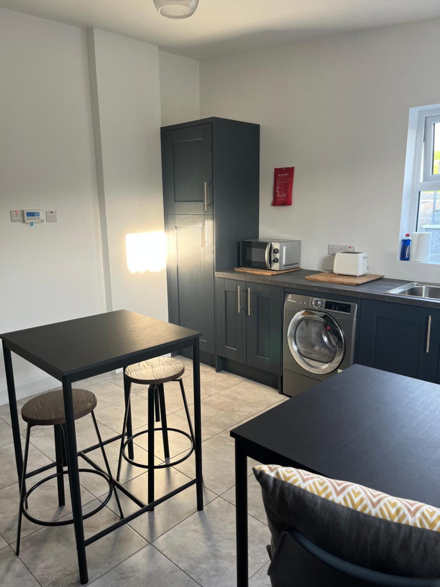 An Sean Teach Self Catering Apartment Fodry Bagian luar foto